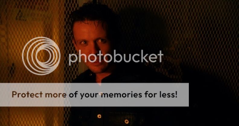 photo miles102_zpstjfrxibq.jpg