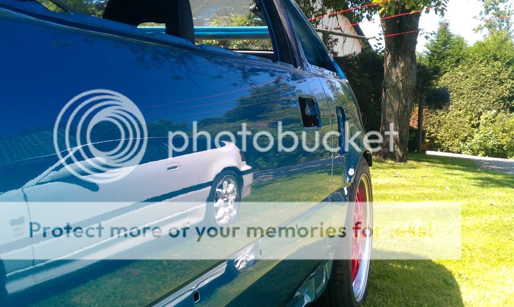 http://i830.photobucket.com/albums/zz225/Joelouz/Facebook/Honda%20crx%20Vtec%20EE8/IMAG0459.jpg