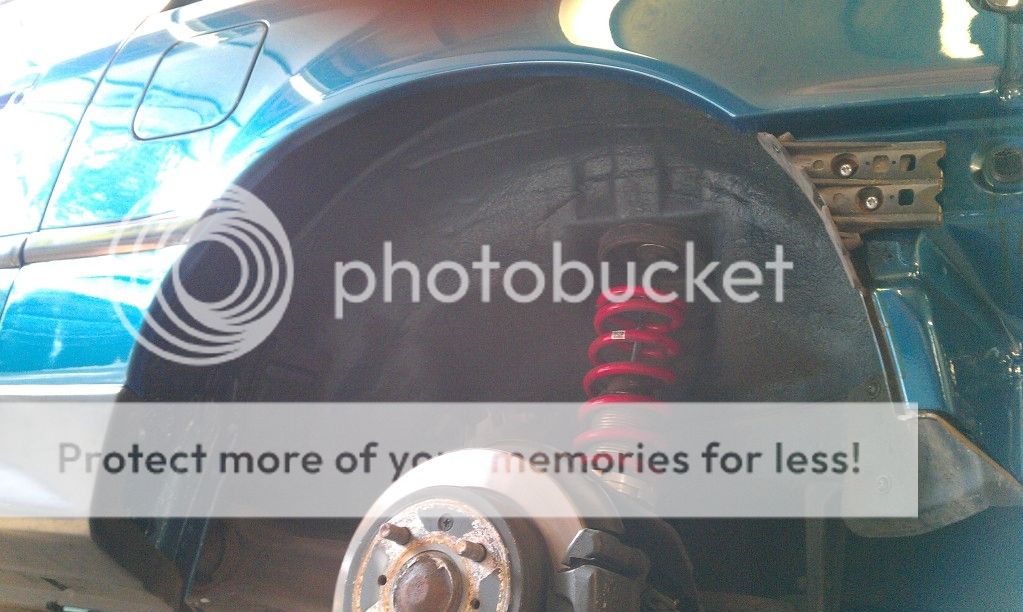 http://i830.photobucket.com/albums/zz225/Joelouz/Facebook/Honda%20crx%20Vtec%20EE8/IMAG0466.jpg